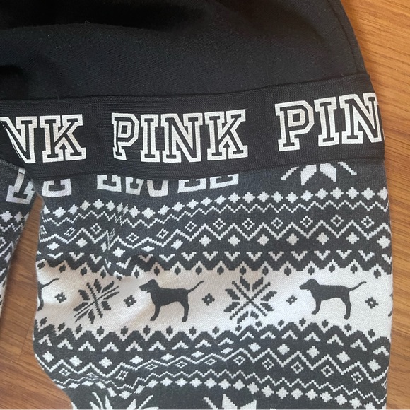 ✨VS PINK✨ Holiday Bling Sweater - Picture 4 of 6